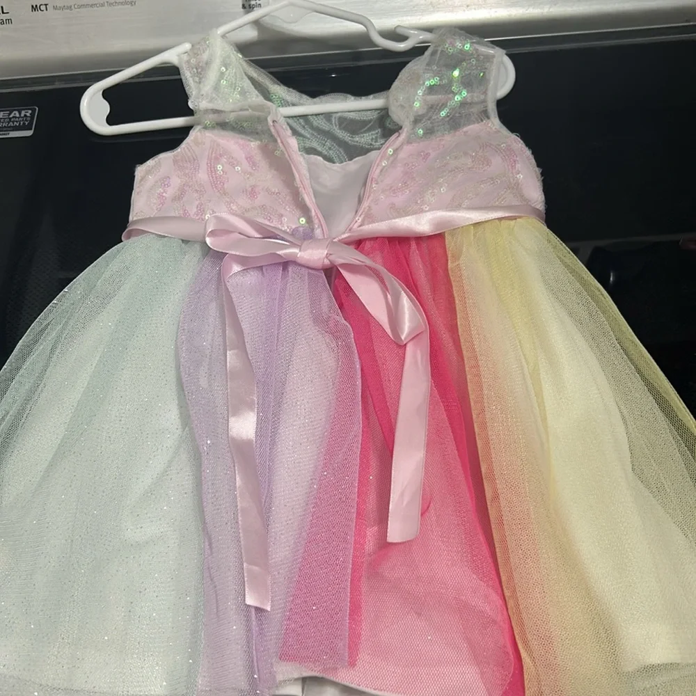 Girls 2T fancy dress rainbow whimsical birthday sequin sparkle tulle tutu